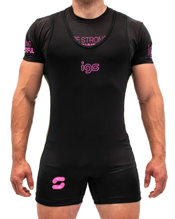 New Power Singlet IGS PRO® - IGS SPORT ITALIA - Fronte completo canotta nera uomo con logo rosa fluo IGS